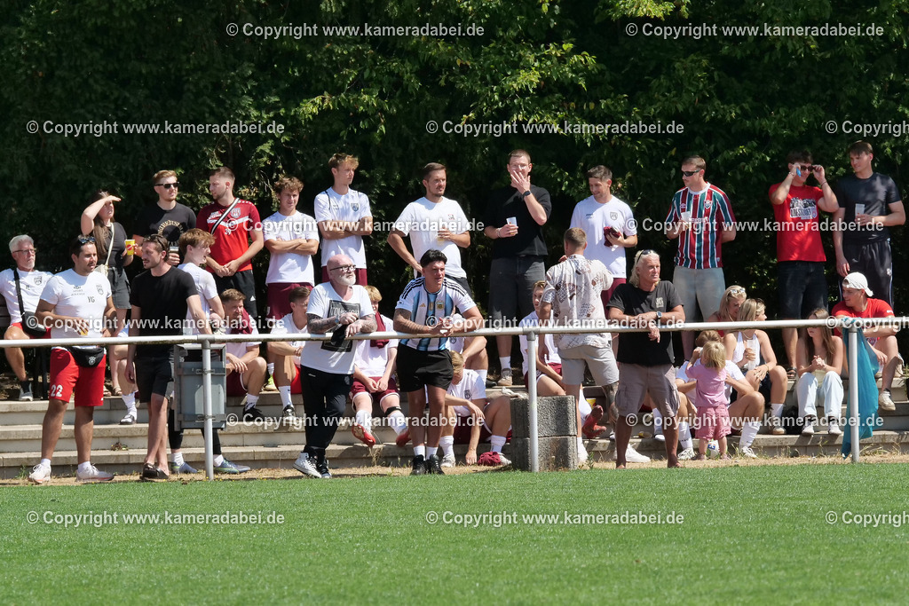 Fußball : Voerder Stadtmeisterschaft am 01.08.2026 auf der Anlage des TV Voerde mit SV 08/29 Friedrichsfeld, SV Spellen und dem TV Voerde. Der STV Hünxe vervollständigt als 4. Mannschaft das Turnier. | Fußball : Voerder Stadtmeisterschaft am 01.08.2026 auf der Anlage des TV Voerde mit SV 08/29 Friedrichsfeld, SV Spellen und dem TV Voerde. Der STV Hünxe vervollständigt als 4. Mannschaft das Turnier. - Realisiert mit Pictrs.com