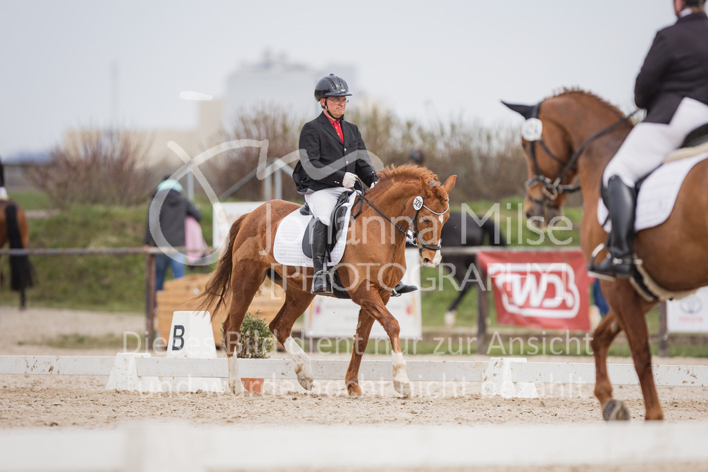 230410_Frühlingsfest_DressurWBA2-325 | Deine schönsten Turniermomente als professionelle Fotos! Entdecke hochwertige Pferdesport-Fotografie im Online-Shop. Jetzt Fotos finden & bestellen!