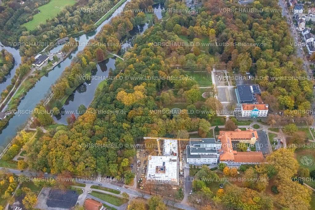 Hamm221011825 | Luftbild, Klinik für Manuelle Therapie, Baustelle und Neubau, Kurhaus Bad Hamm, Spruch Ach diese Lücke, Heessen, Hamm, Ruhrgebiet, Nordrhein-Westfalen, Deutschland