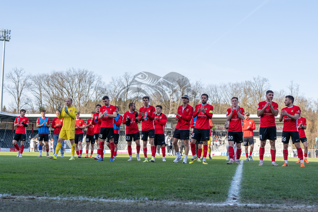 SG Sonnenhof Großaspach vs. KSV Hessen Kassel, Fussball, Regionalliga Südwest, 23. Spieltag, Saison 2025/2026, 07.03.2026 | SG jubelt mit den Fans,SG Sonnenhof Großaspach vs. KSV Hessen Kassel, Fussball, Regionalliga Südwest, 23. Spieltag, Saison 2025/2026, 07.03.2026Foto: photosbyphips/Philip Ziegler