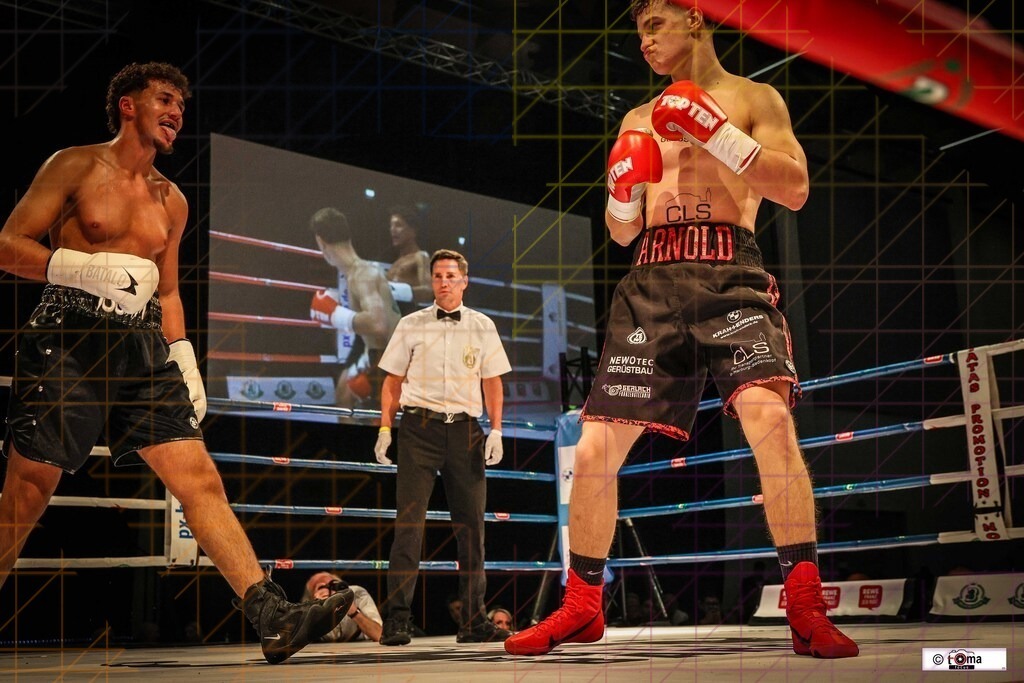 BoB 2026 Arnold vs. Faiz-34 | professionelle Sport- und Eventfotografie von Tomafocus – dynamische Bilder, emotionale Momente und hochwertige Aufnahmen für jeden Anlass. - Realisiert mit Pictrs.com