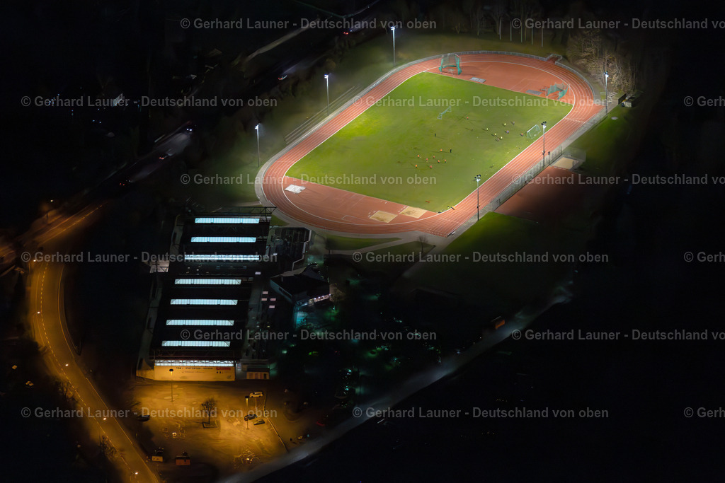 3901963 | Online-Shop für Luftbilder aus Deutschland. Seit über 45 Jahren baut Gerhard Launer das Luftbildarchiv mit unterschiedlichsten Themen stetig weiter aus.