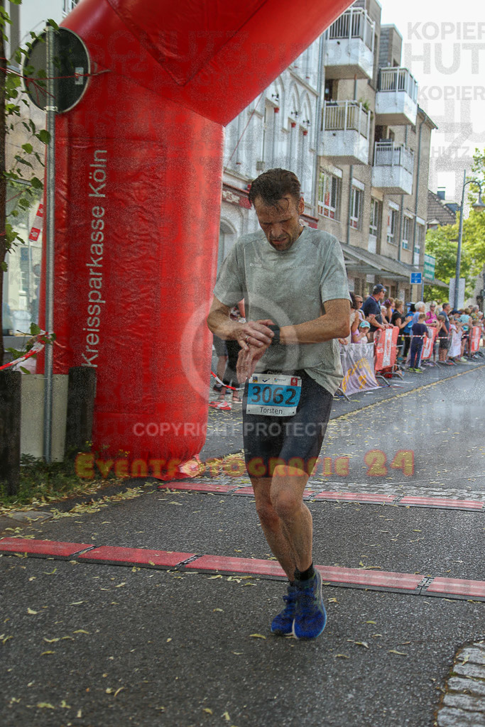 220625_1644_EX1_4950 | Sportfotografie im Rhein-Sieg Kreis, Köln, Bonn, NRW, Rheinland Pfalz, Hessen, etc. Unser Tätigkeitsfeld umfasst den Laufsport vom Volkslauf über den Marathon, Duathlon, Triathon bis zum Ultralauf wie Kölnpfad Ultra oder Schindertrail.
