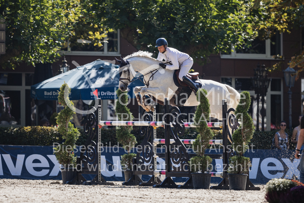 230909_OWLCh_MediumTour-226 | Deine schönsten Turniermomente als professionelle Fotos! Entdecke hochwertige Pferdesport-Fotografie im Online-Shop. Jetzt Fotos finden & bestellen!
