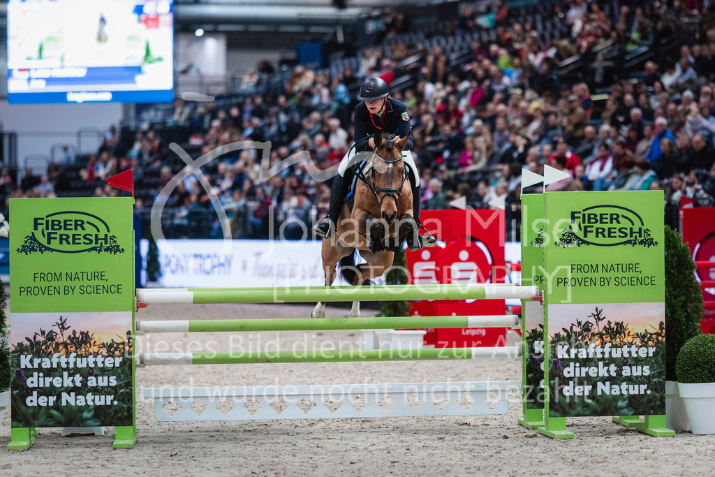 240119_Leipzig_PonyTrophy-649 | Deine schönsten Turniermomente als professionelle Fotos! Entdecke hochwertige Pferdesport-Fotografie im Online-Shop. Jetzt Fotos finden & bestellen!