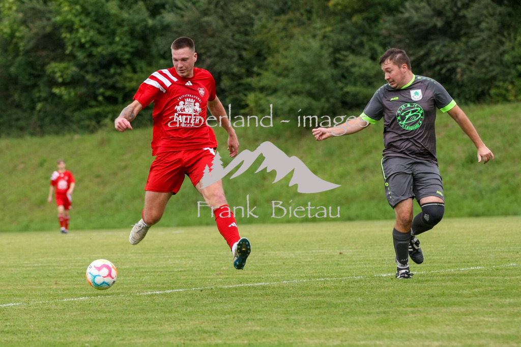 993T0992 | li. Florian Schrepel