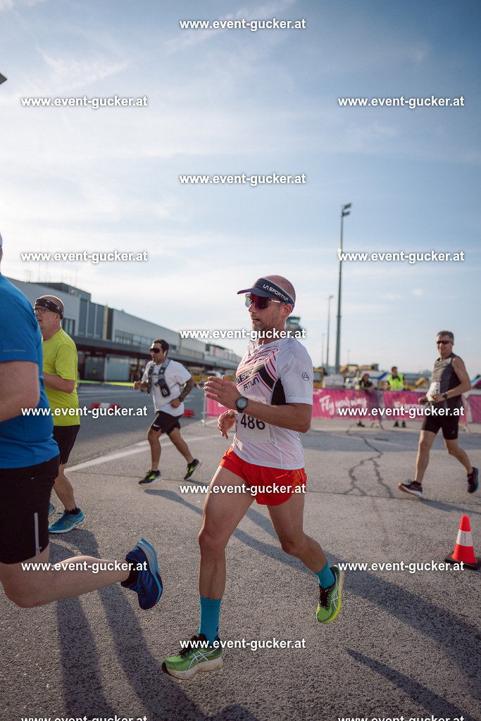Mr-Offenblende.at_Airportlauf_2024-02285 | Sportfoto event-gucker Herbert Scherer
