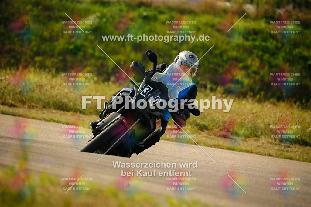 _MOT6441 | Hier findet Ihr Bilder von Touristenfahrten auf der Nürburgring Nordschleife oder von anderen Veranstaltungen die ich besucht habe. Viel Spass beim Durch Schauen 