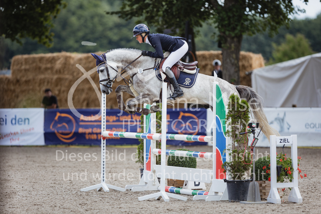 220705_Mühlen_SprPf-A3-312 | Late Entry Mühlen
05.07.2022
03 Springpferde-A**, 4-6jährige Pferde