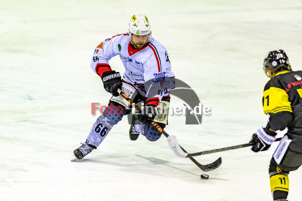 C1DX2424 | Shop für Sportfotografie, Bilddatenbank, Pressefotografie, Fußball, Eishockey, Aktionsfotos