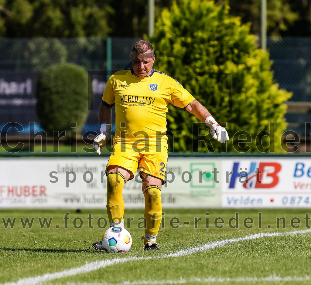 2023-09-09_011_FC_Langengeisling_III_gegen_FC_Fraunberg_II | Erding, Deutschland, 09.09.2023:
Fußball, C-Klasse 2023 / 2024, 6. Spieltag, FC Langengeisling III gegen FC Fraunberg II, Endergebnis: 1:2

Foto: Christian Riedel / fotografie-riedel.net