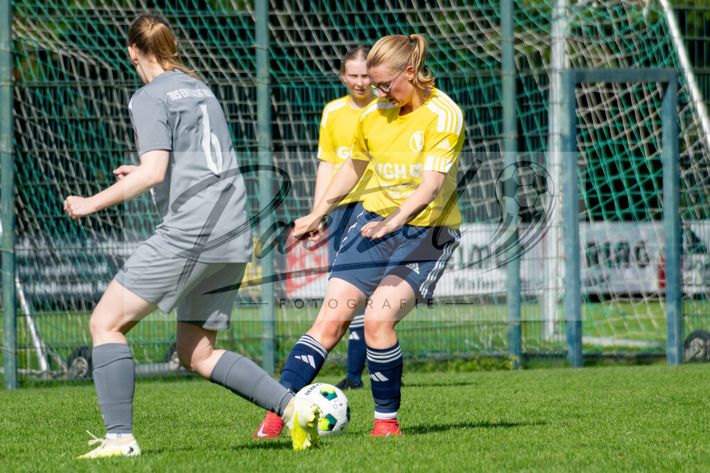 20260906_RULSVK_0324 | Fußball, Frauen:   beim Spiel der Kreisliga zwischen SG Rulle/Haste vs. SV Kettenkamp am 06.09.2026 im Stavermann-Sportpark in Rulle/Wallenhorst, Deutschland.(Foto von Nico Paetzel) - Realisiert mit Pictrs.com