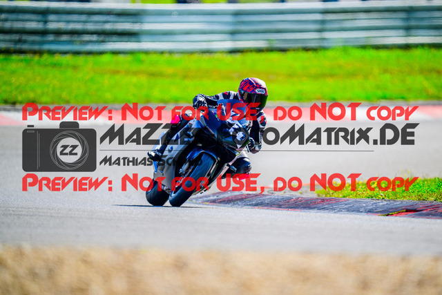 MaZZes_FotoMatrix_240911_6007705_9072 | GRUEN