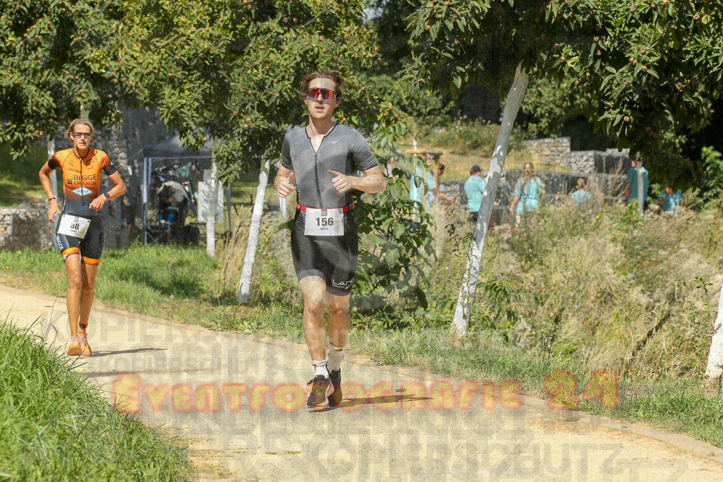 250824_1235_EX1_9836 | Sportfotografie im Rhein-Sieg Kreis, Köln, Bonn, NRW, Rheinland Pfalz, Hessen, etc. Unser Tätigkeitsfeld umfasst den Laufsport vom Volkslauf über den Marathon, Duathlon, Triathon bis zum Ultralauf wie Kölnpfad Ultra oder Schindertrail.