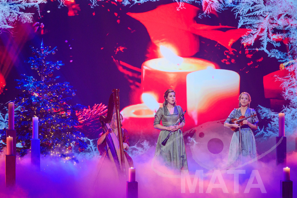 _DWI6127 | Perlseer Gsang bei '30 Jahre Sternstunden-Gala 2023' in der Frankenhalle. Nürnberg, 15.12.2023 - Realisiert mit Pictrs.com