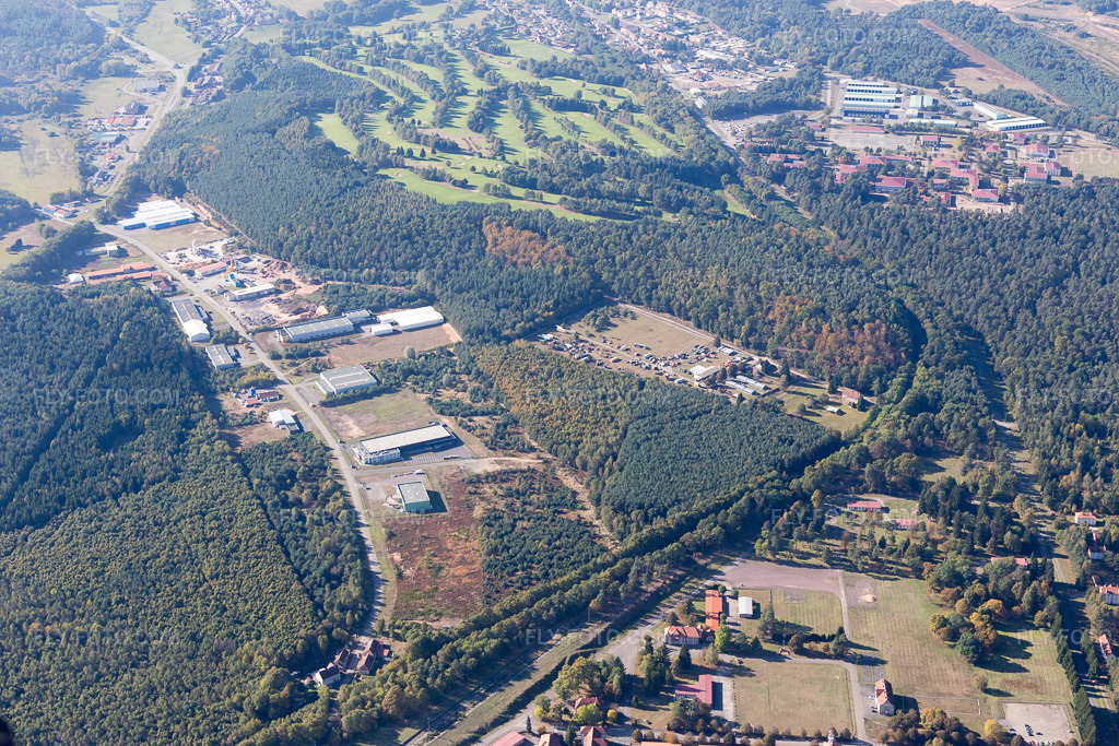 Aerial view: Actipark in Bitsch in the state Moselle, France. – Photo: IMG_095140.jpg taken on 10/16/2016 by Werner Riehm/FLY-FOTO.com – Resolution of the original: 5472 x 3648 px