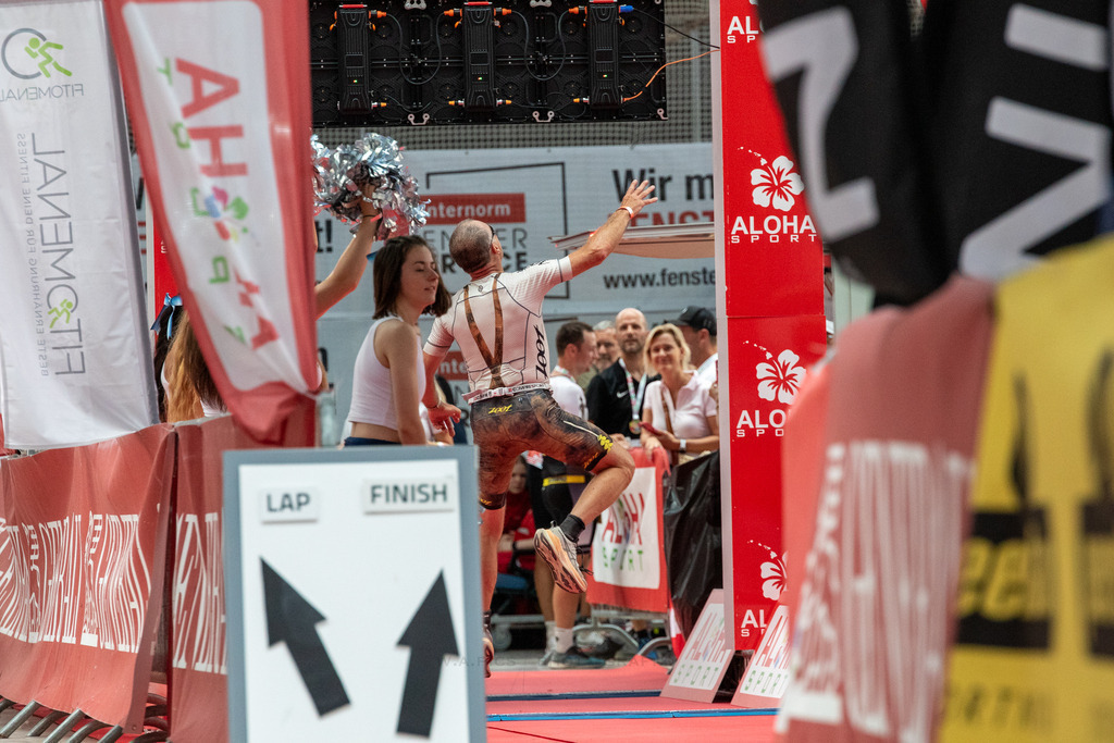 ALOHA TRI TRAUN 24 | Sport-,  Presse- und Eventbegleitung!
Contact me !
