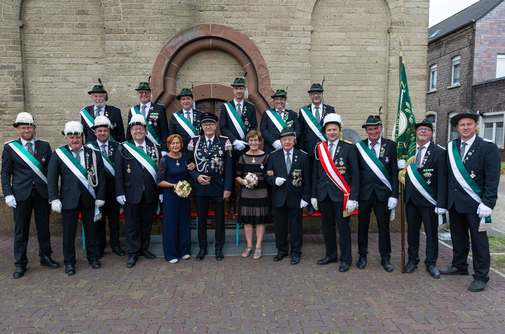 top-top.de-250705-116 | Foto, Video, Fotografie, Videografie, Fotobox, DJ, Discjockey, Musik, Musikbox, Veranstaltung, Photobooth, Amazon, Ebay, Buchtipp, Bestseller, Autor, Verlag, Buch, Wesel, Hamminkeln, NRW, Dinslaken, Rees, Drohne, Hochzeit, Party, Fotobox, Wesel, Fotograf