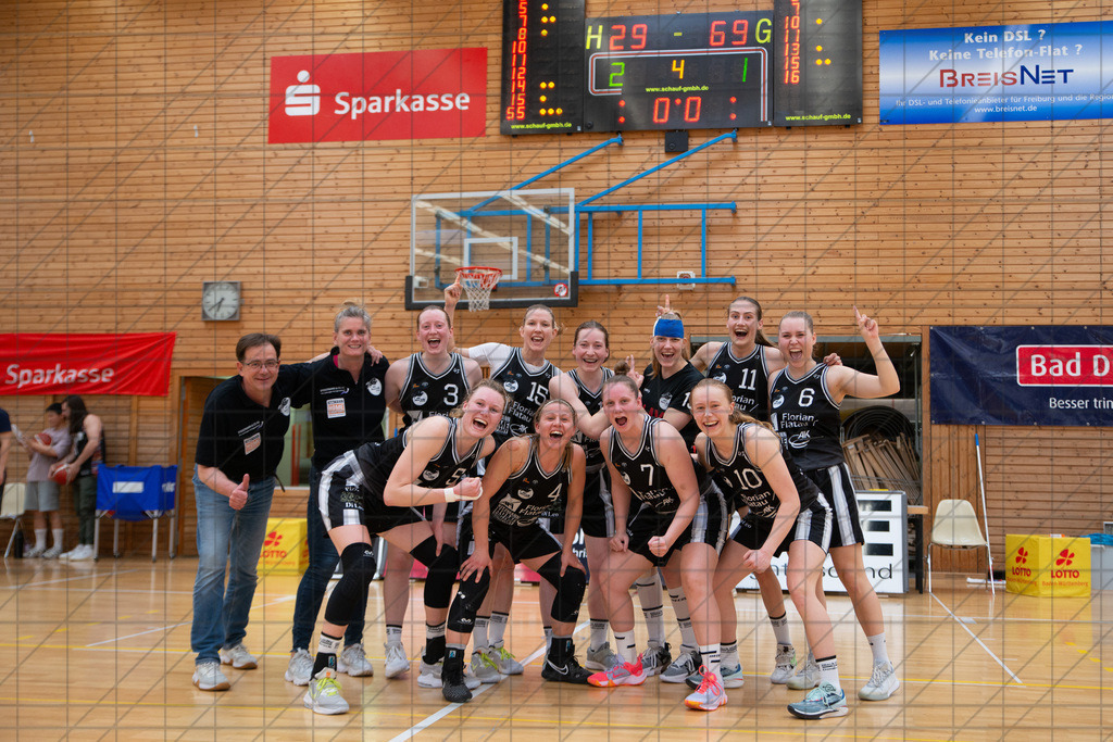@Martin König_20240406_DSC_3442 | Best of Saison 23/24.
BBC Osnabrück 1. Damen in der 2. Toyota DBBL Nord - Realisiert mit Pictrs.com