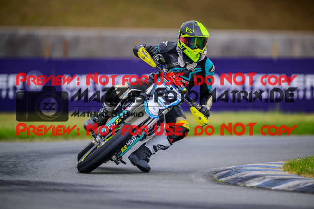 MaZZes_Fotomatrix_20250503_6007705_5104-2 | S4