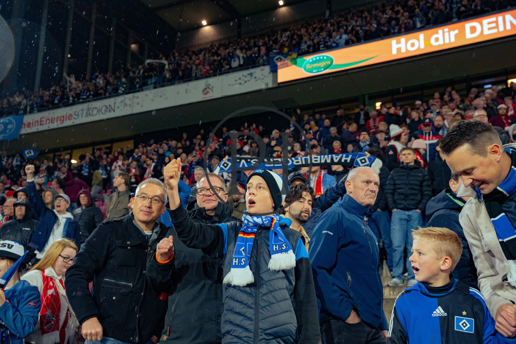 Spieltag 9 Köln - HSV_Sc-101 | Philipp-Heist - Realisiert mit Pictrs.com