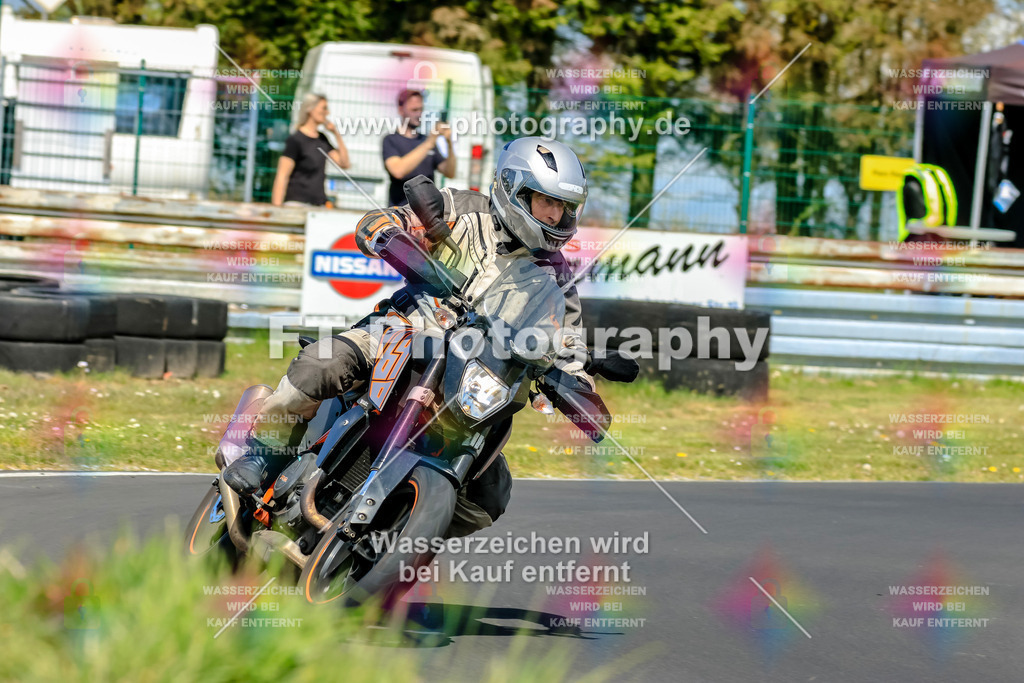 _OTO2181 | Hier findet Ihr Bilder von Touristenfahrten auf der Nürburgring Nordschleife oder von anderen Veranstaltungen die ich besucht habe. Viel Spass beim Durch Schauen 