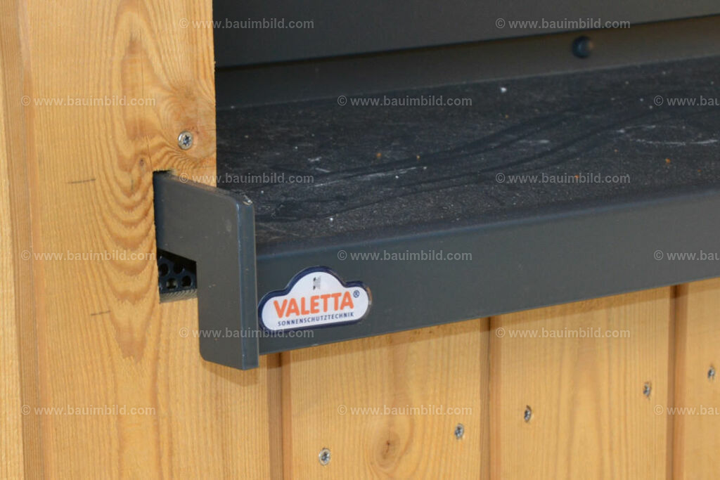 bib-lg14-fenster-0112 | Nach LV-Leistungsgruppen sortierte Detailfotos über den Bau eines Hauses. Alle Hausbau-Bilder direkt vom Urheber und Autor der Website Haus-Selber-Bauen.com