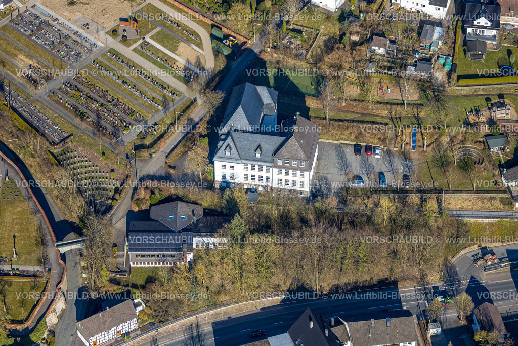 Lennestadt250309421Elspe | Luftbild, St.Jakobus Grundschule, Elspe, Elspe, Lennestadt, Sauerland, Nordrhein-Westfalen, Deutschland