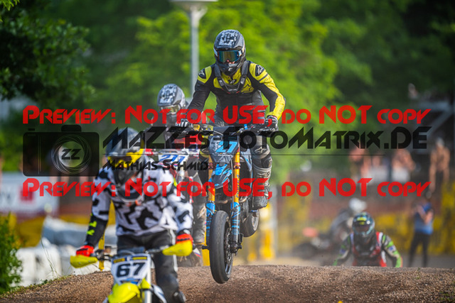 MaZZes_FotoMatrix_220618_9221 | S4