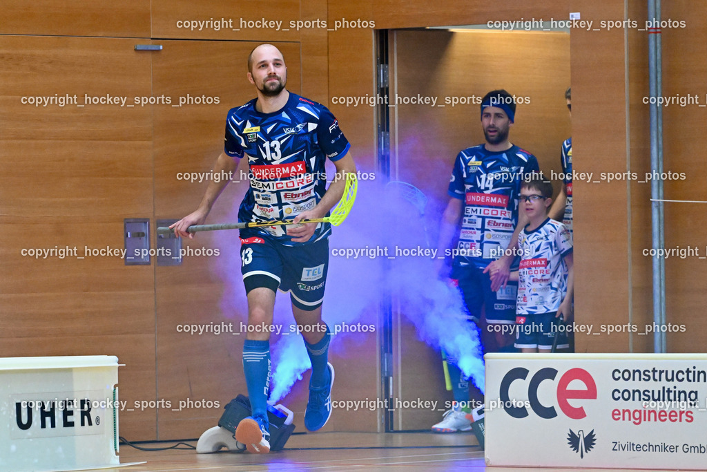 VSV Unihockey vs. Wiener Floorballferein 6.4.2024 | #13 Jan Sláma VSV Unihockey, VSV Unihockey vs. Wiener Floorballferein 6.4.2024, VSV Unihockey vs. Wiener Floorballferein  am 06.04.2024 in Villach (Ballspielhalle St. Martin), Austria, (Photo by Bernd Stefan)