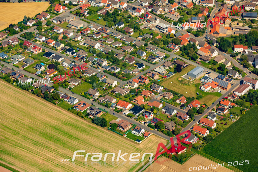 Schrägluftbild    Schauenburg - Das Luftbild wurde 2025 vom UL-Flugzeug heraus erstellt (ohne Drohne- keine Drohnenaufnahme ) - Hochauflösende Luftaufnahme -Nicht vergleichbar mit Google Maps oder Satelittenbilder- Die Geschenkidee !Mit Lizenz und Bildrechte bestellbar