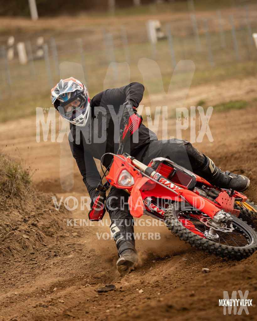 866A1559 | mxndyyvipix