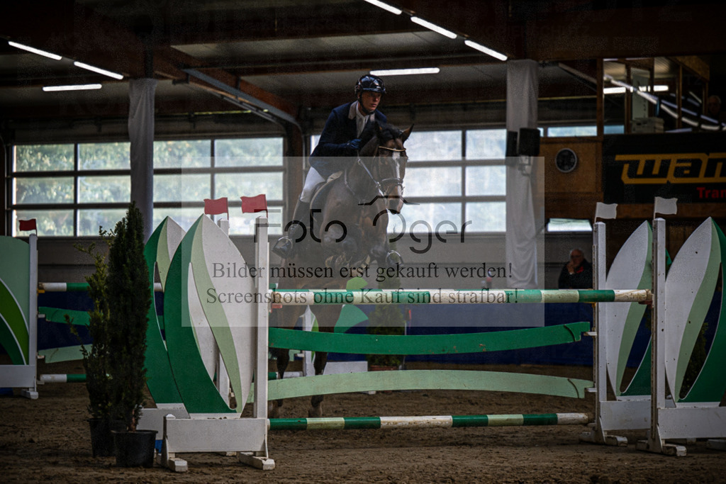 DOS_1478 | Entdecke hochwertige Reitturnierfotos von Foto Oger. Professionell, emotional und authentisch – jetzt Lieblingsmomente im Shop bestellen.Deutschlandweite Turnierfotografie. - Realisiert mit Pictrs.com