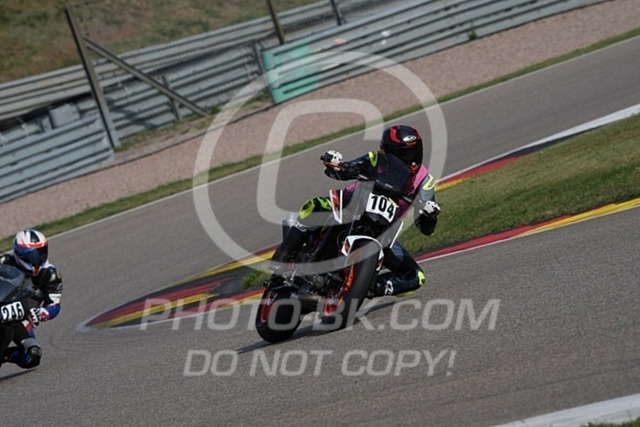 2024_08_26_PBK_14425 | Sportfotografie; SlowMotion; Video; Rennstrecke; Hafeneger; Speer; Racing; RSE; BMW; CBO; Trackday; Motorsportarena; Hockenheimring; Brno; Most; Barcelona; Valencia