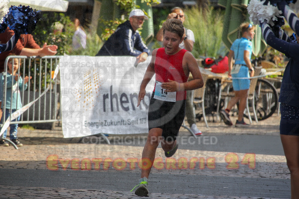 250824_1151_EV4_9080 | Sportfotografie im Rhein-Sieg Kreis, Köln, Bonn, NRW, Rheinland Pfalz, Hessen, etc. Unser Tätigkeitsfeld umfasst den Laufsport vom Volkslauf über den Marathon, Duathlon, Triathon bis zum Ultralauf wie Kölnpfad Ultra oder Schindertrail.