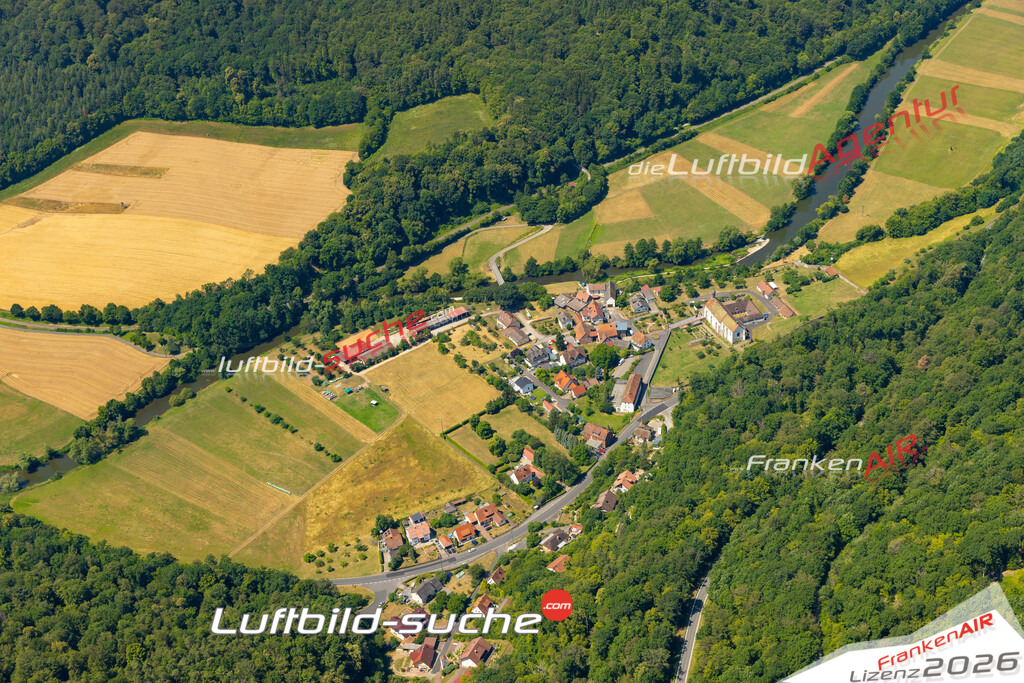 Das Luftbild zeigt : Schönau Gemünden am Main - Die Luftaufnahme wurde 2023 vom UL-Flugzeug aus erstellt ( keine Drohne ) - Hochauflösende Luftaufnahme - Für grossformatige Ausdrucke geeignet. Die Geschenkidee !Mit Lizenz und Bildrechte bestellbar