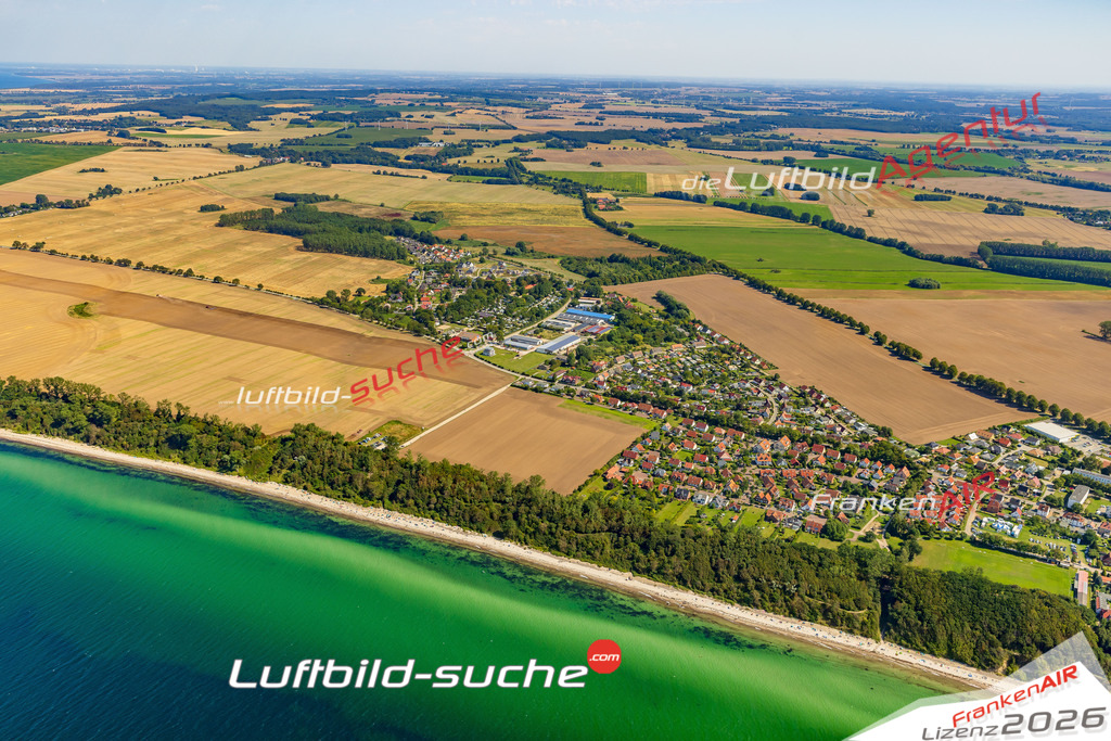 Bild der Stadt Rerik - Die Luftaufnahme wurde 2025 vom UL-Flugzeug heraus erstellt ( keine Drohne ) - Hochauflösende Luftaufnahme - für professionelle Ausdrucke geeignet. Die Geschenkidee !Hier alle&nbsp;Infos zur Lizenzierung der LuftaufnahmeWir fliegen auch dieses Jahr wieder in Ihre Region um Luftbilder zu erstellen.- Luftbild anfragen