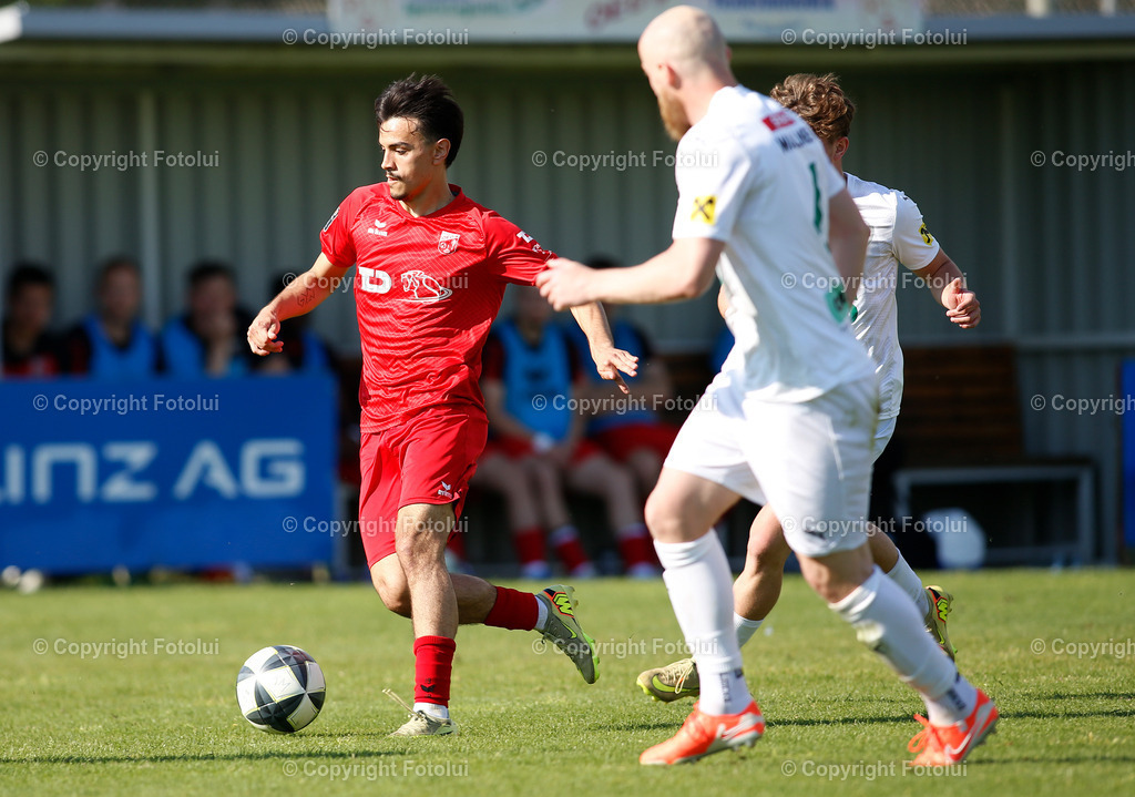 A_LUI_090526_19 | SPORT FUSSBALL LT1 OOE LIGA ASKOE OEDT 1B -UNION GSCHWAND 09.052026 IM BILD: FILIP BRESKIC (OEDT 1B) UNDAHMED TREJIC  (GSCHWAND) FOTO: FOTOLUI
