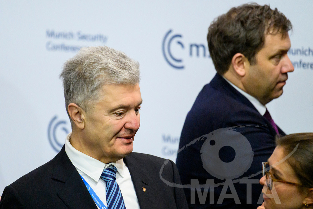 _DWA4767 | MATA IndoCon - Realisiert mit Pictrs.com