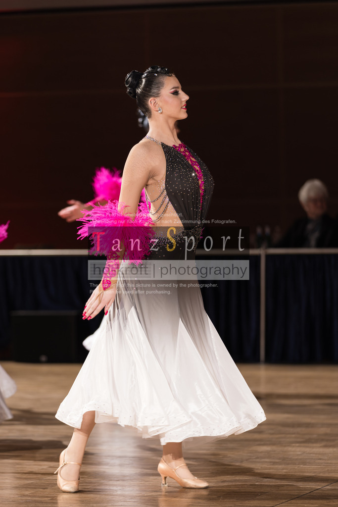 IMG_8145 | Tanzsportbilder, Standardtanz, Lateintanz, WDSF, DTV, LTVB, dancecomp, goc, hessen tanzt, blaues band der spree, walzer, tango, wiener walzer, slowfox, quickstepp, samba, rumba, cha-cha-cha, paso doble. jive, hd-kroft photography, turniertanzsport