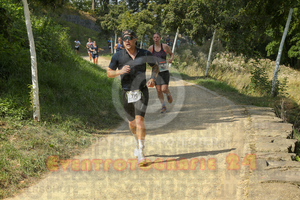 250824_1446_EX1_7471 | Sportfotografie im Rhein-Sieg Kreis, Köln, Bonn, NRW, Rheinland Pfalz, Hessen, etc. Unser Tätigkeitsfeld umfasst den Laufsport vom Volkslauf über den Marathon, Duathlon, Triathon bis zum Ultralauf wie Kölnpfad Ultra oder Schindertrail.