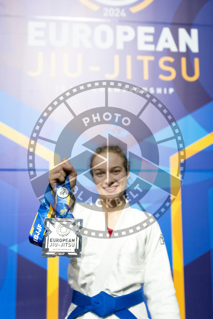 20240121PBB5524 | Fighters compete during the second day of the IBJJF European Championship in Paris, France, on January 21, 2024.