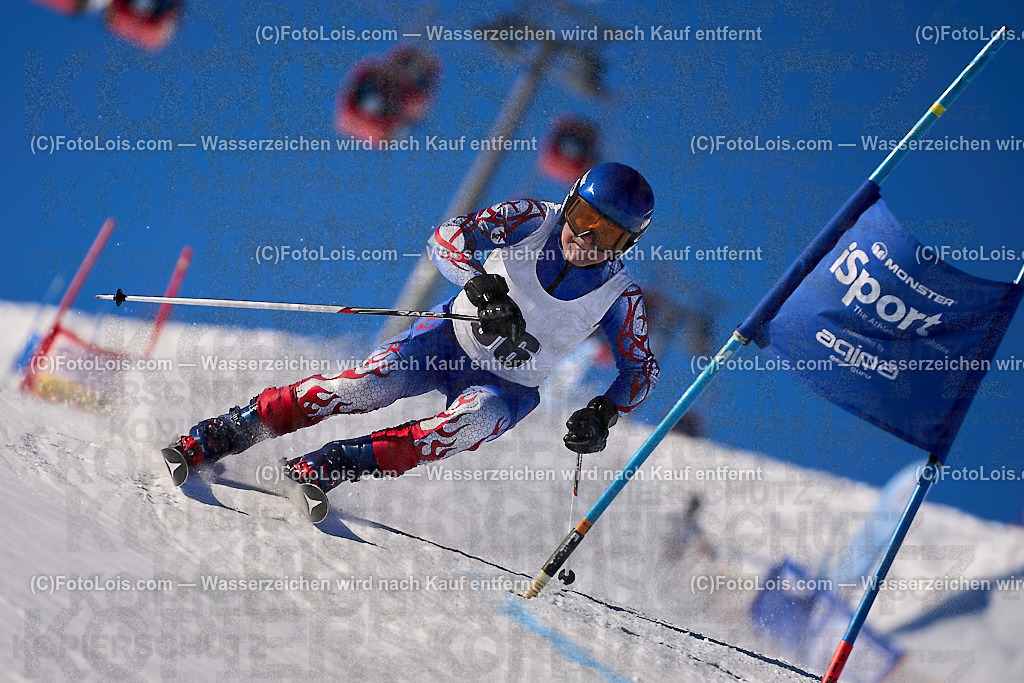 ALP3149_MASTERS-Cup_GS-B Herrn_Weidenauer Guenter | (C)FotoLois.com, Alois Spandl. FIS Masters-Cup Wildschönau, Giant Slalom auf der Piste Schatzberg GS, Siegerehrung auf dem Dorfplatz Niederau, Sa 13. Januar 2024.