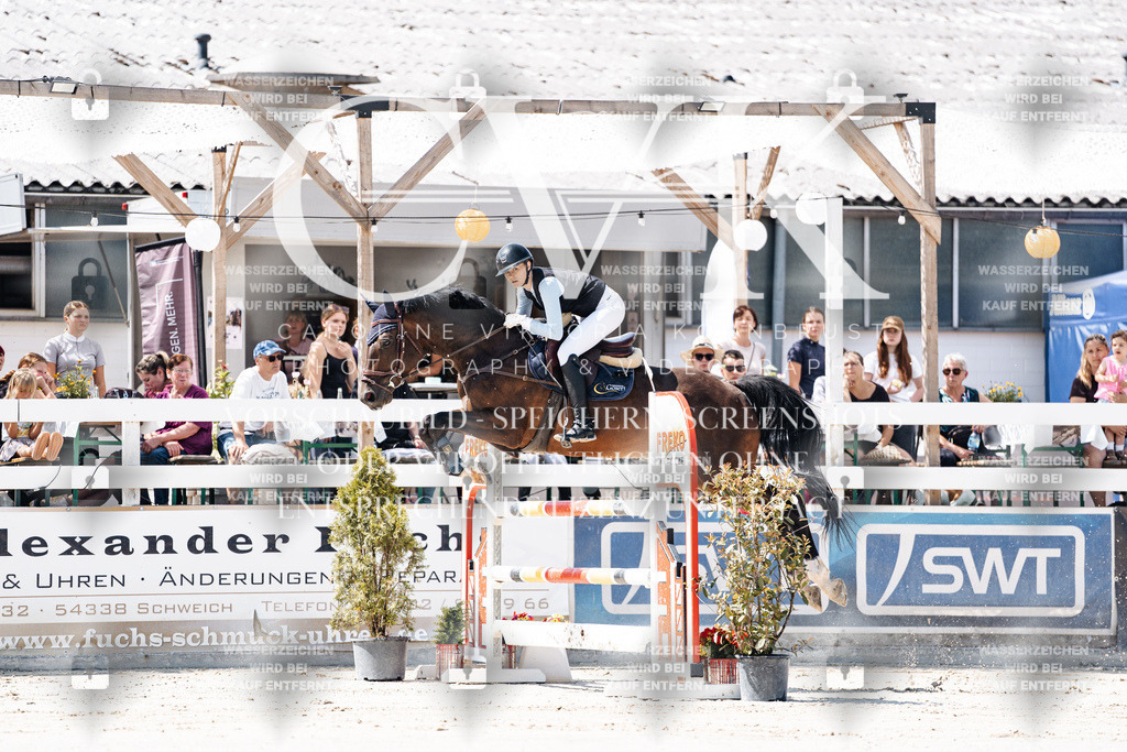 CK909456 | Turnierfotografie Pferdefotografie Trier Rheinland-Pfalz Pferdesport Reitsport Tierfotografie Sportfotografie Pferdevideo Pferdevideografie Equestrianvideography equestrianphotography  - Realisiert mit Pictrs.com