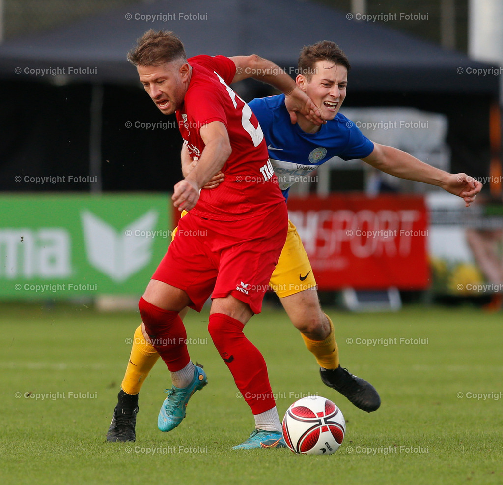 A_LUI_100922_24 | SPORT,FUSSBALL,LT1 OOE LIGA 10.09.2022 ASKOE OEDT-SPORTUNION SANKT MARTIN IM BILD: MANUEL SCHMIDL (OEDT) UND SIMON SCHAUBERGER (ST.MARTIN) FOTO:FOTOLUI