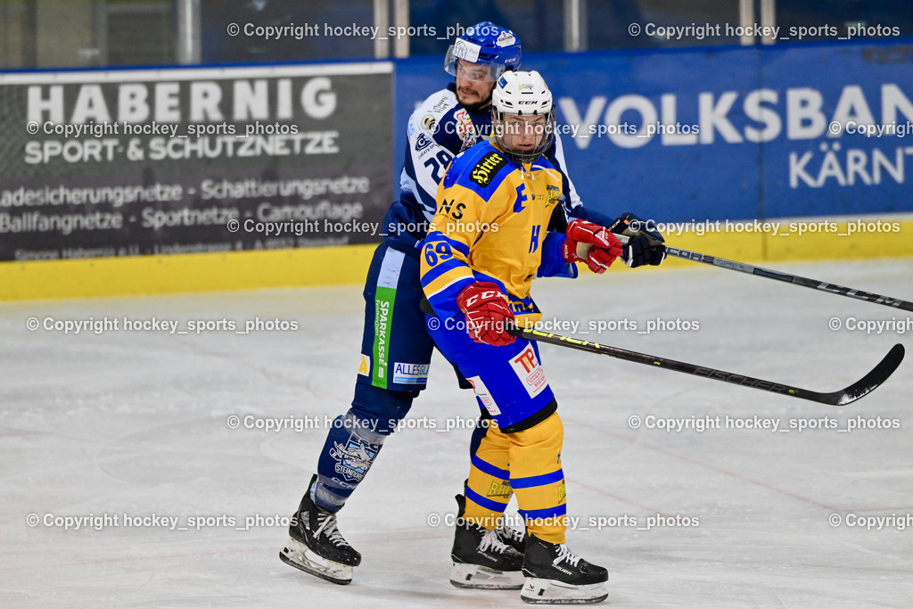 ESC SOCCERZONE STEINDORF vs. 1. EHC ALTHOFEN | #69 Kropiunig Arno 1. EHC ALTHOFEN, #28 Bacher Stefan ESC Steindorf, ESC SOCCERZONE STEINDORF vs. 1. EHC ALTHOFEN, ESC SOCCERZONE STEINDORF vs. 1. EHC ALTHOFEN am 28.02.2025 in Steindorf (Ossiachersee Halle), Austria, (Photo by Bernd Stefan)