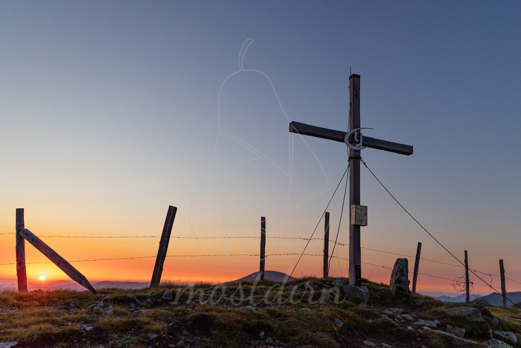 Schilchernock Sonnenaufgang | Ihre Fotografin im Lungau, ihre Fotografin im Mostviertel, Wandbilder Onlineshop, Imagefotos für Ihr Unternehmen,  - Realisiert mit Pictrs.com