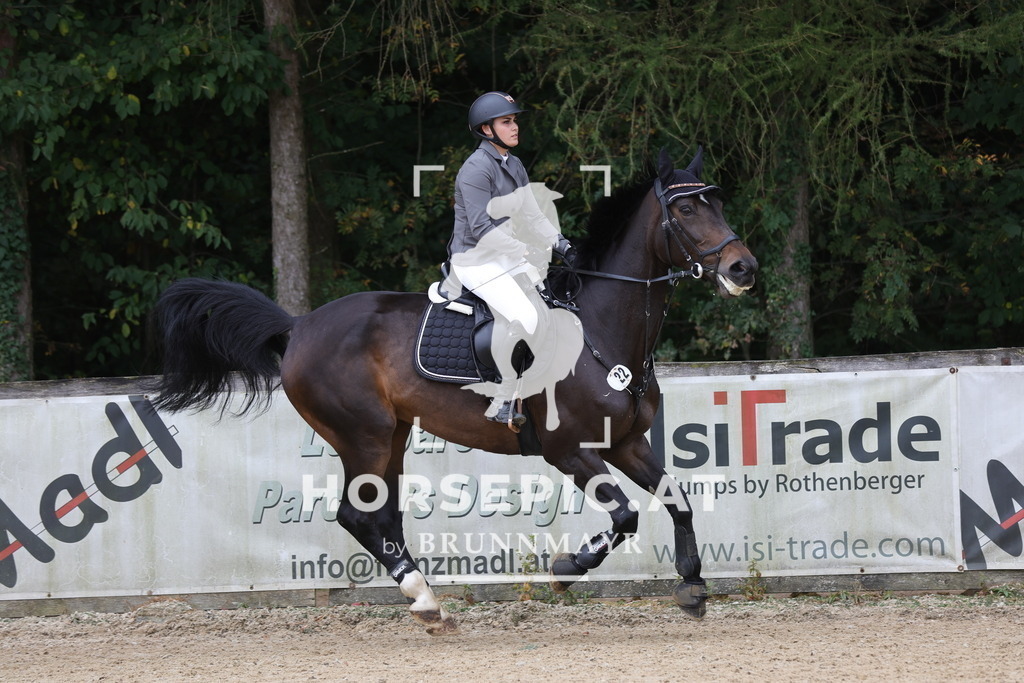 0P6A5742 | Willkommen bei Brunnmayr - Design & Fotografie – Ihrem Spezialisten für Reitturniere und Pferdeveranstaltungen in Oberösterreich, Salzburg und Bayern! Seit über 17 Jahren sind wir leidenschaftlich dabei.
