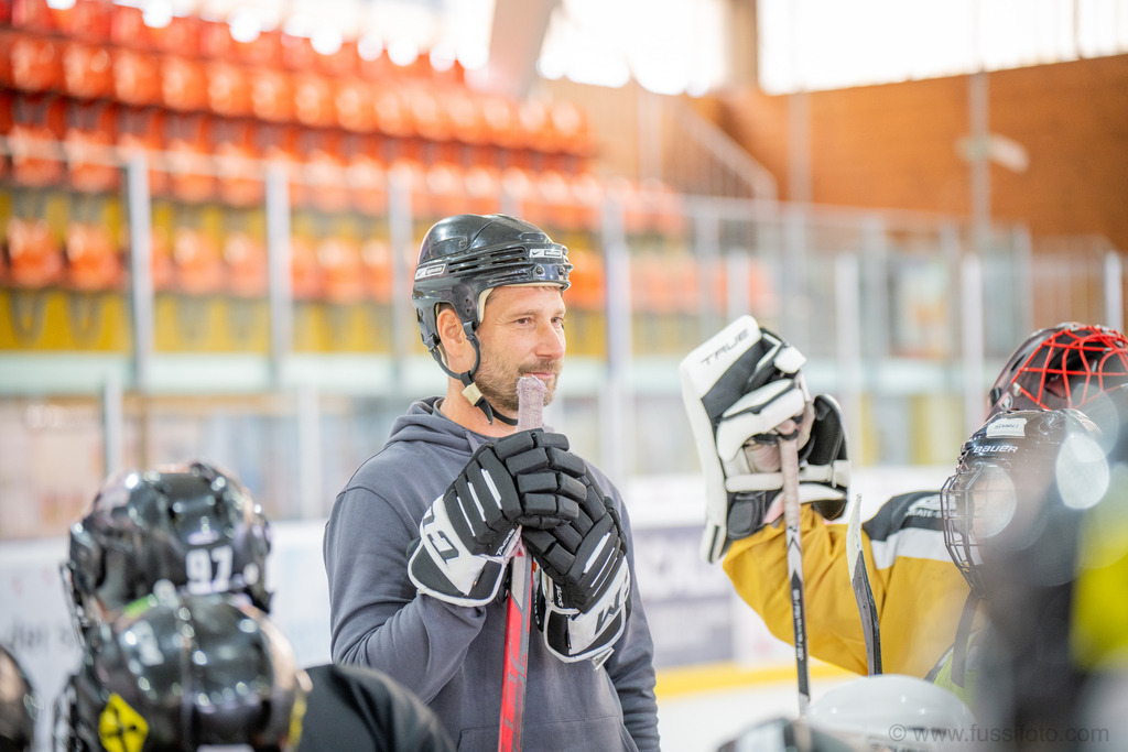 2025-09JP Hockey-Camp-Widnau-1571 | "Fussifoto.com – Ihr Ansprechpartner für hochwertige Fotografie! Entdecken Sie kreative Bilder und professionelle Dienstleistungen. Kontaktieren Sie uns für Ihre Projekte!"