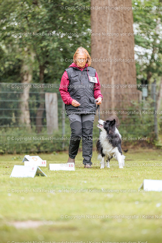 RO-Blumenthal-2026-Nickbest-Hundefotografie-2766 | Dein Hund! Dein Moment! Deine Erinnerungen! Hundefotografie in Bremen Blumenthal. Ich fange die besonderen Momente deines Vierbeiners ein – ob Indoor mit Blitzanlage oder in der freien Natur. Sicher dir dein Moment und dein Termin für eure Erinnerungen.
